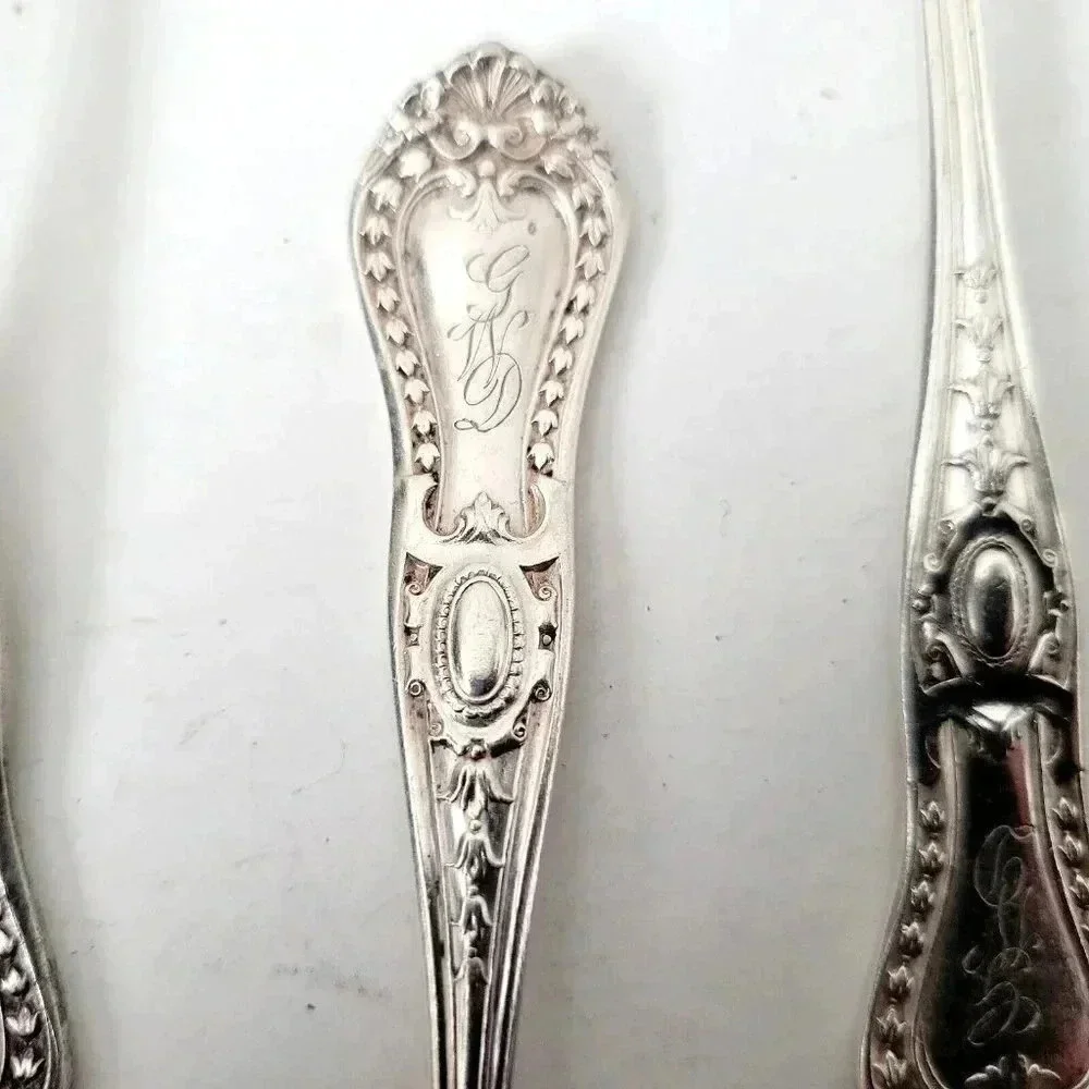 E.H.H. Smith Silver Co Marie Antoinette Silverplate Set of 40 1900's Mon…